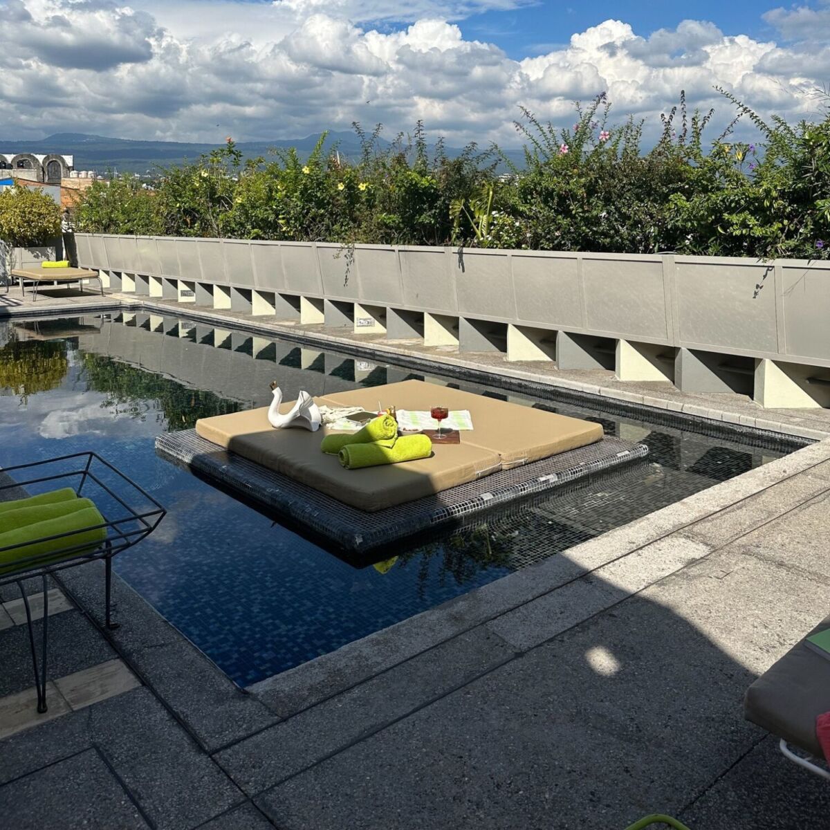 Flor de Mayo Hotel and Restaurant