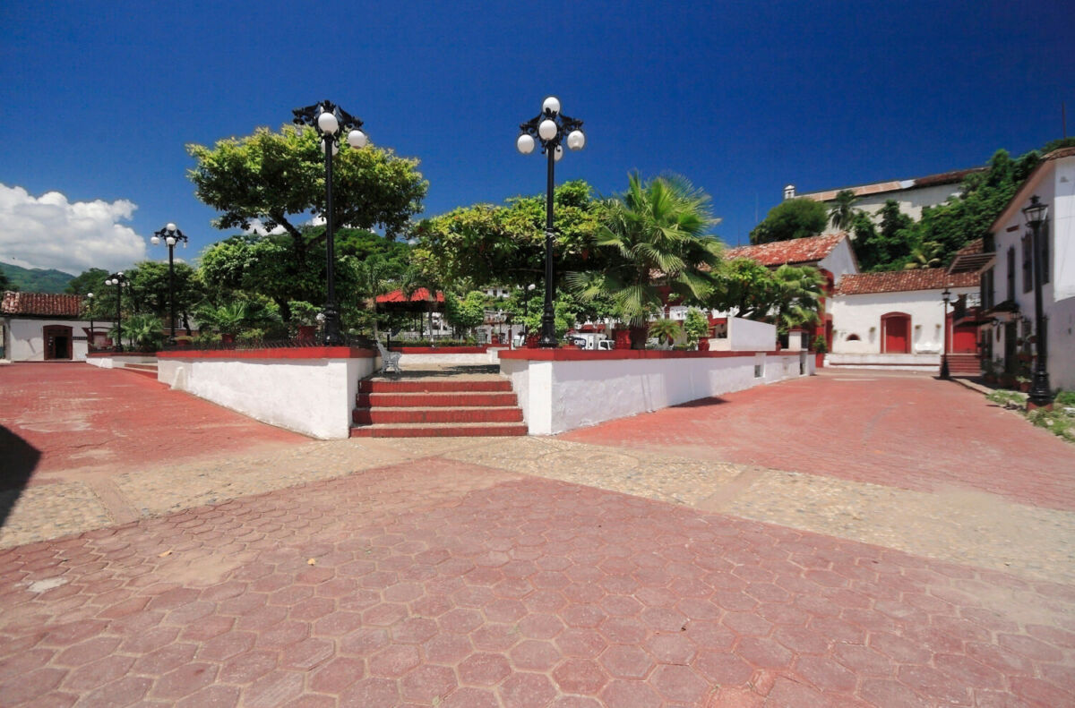 El Pueblo Mágico de Tapijulapa se ubica en Tabasco, a una hora y media de Villahermosa 