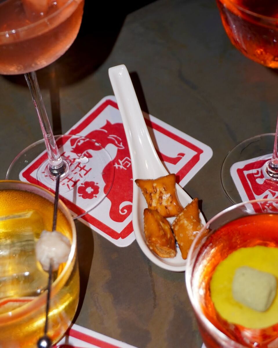 Chow Chow House es un bar y restaurante con influencia asiática 