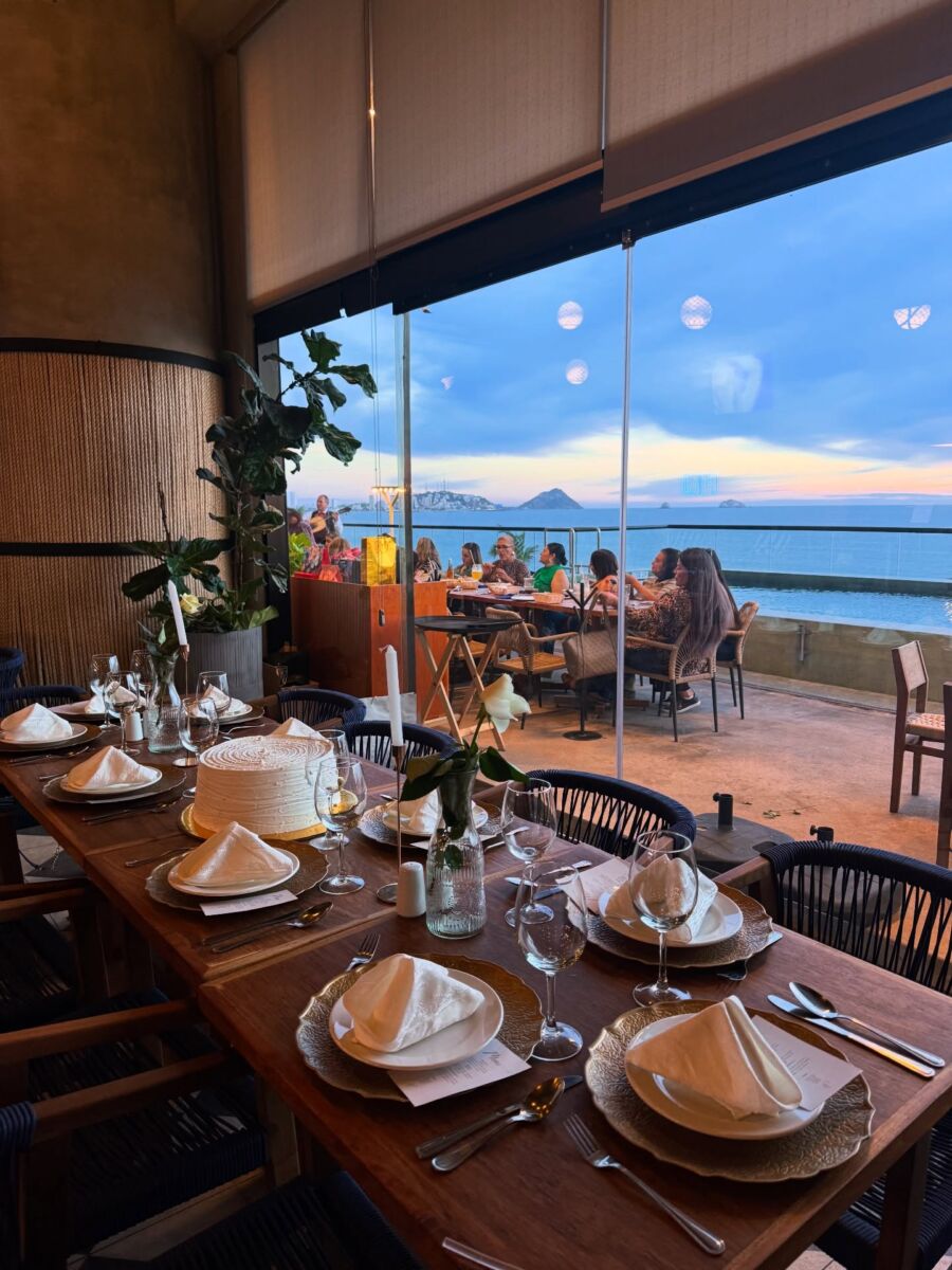 marisquería embarcadero playa norte en mazatlán