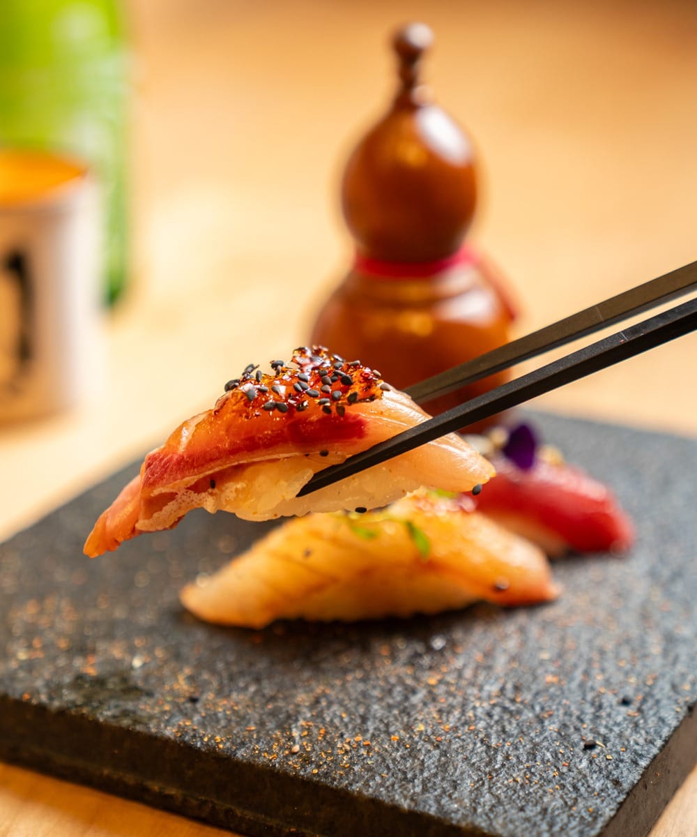 sake sushi bar nigiris