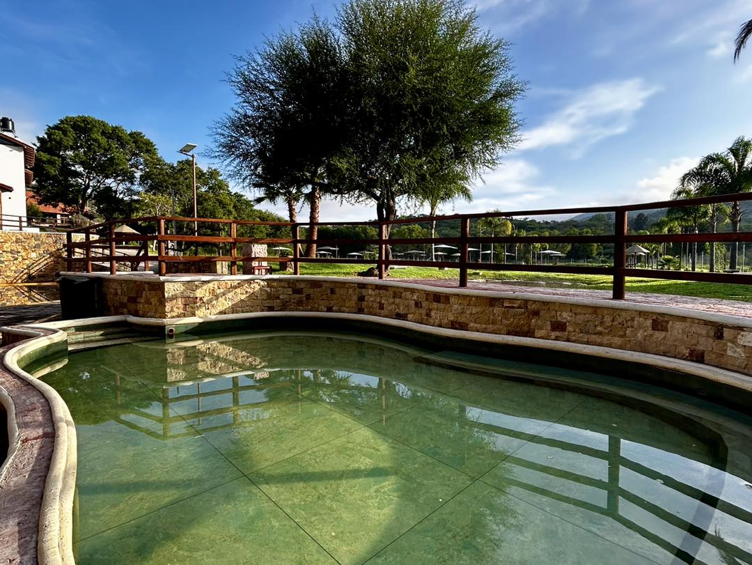 alberca natural en  Atotonilco el Grande