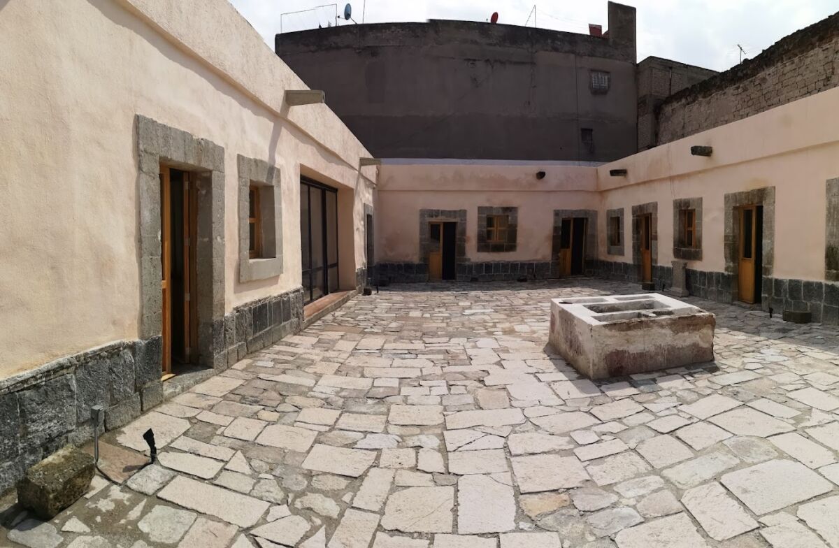 La Casa Manzanares es actualmente el Centro Cultural Casa Manzanares 25 