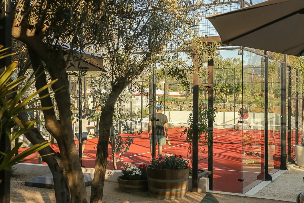 Canchas de pádel casa olivea