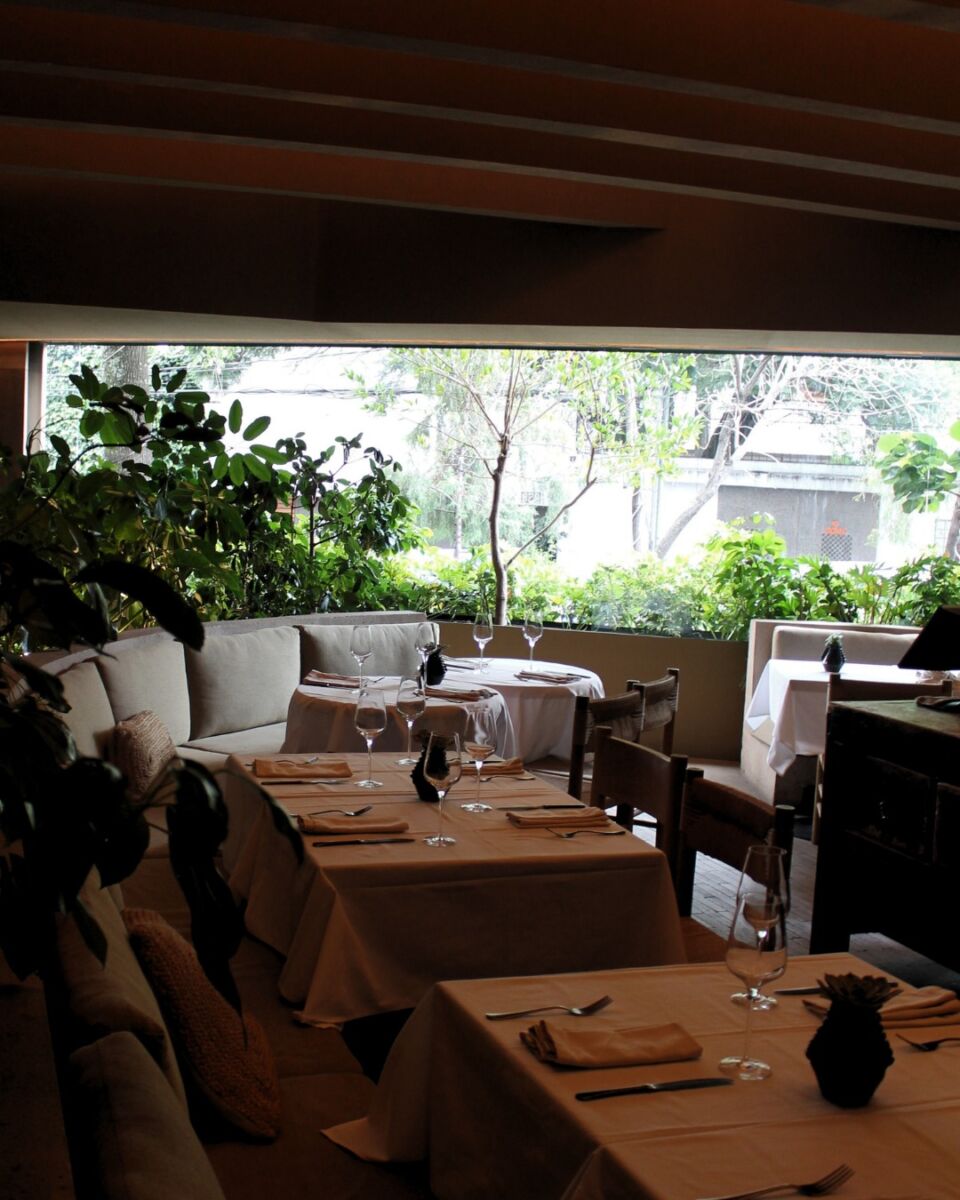 Terraza de ROCASAL en la plaza Cráter Pedregal