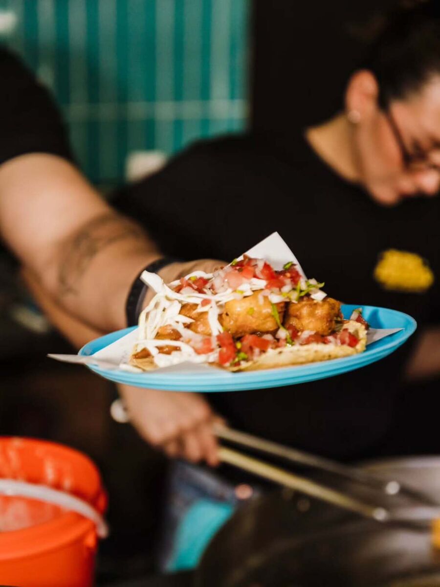 tacos de pescado capeado en Don Sireno