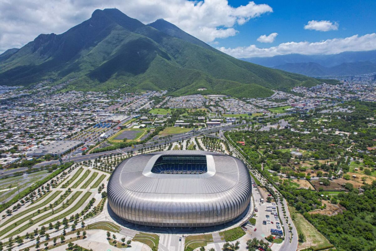 Vista panorámica del Estadio BBVA de Monterrey sede del Mundial 2026