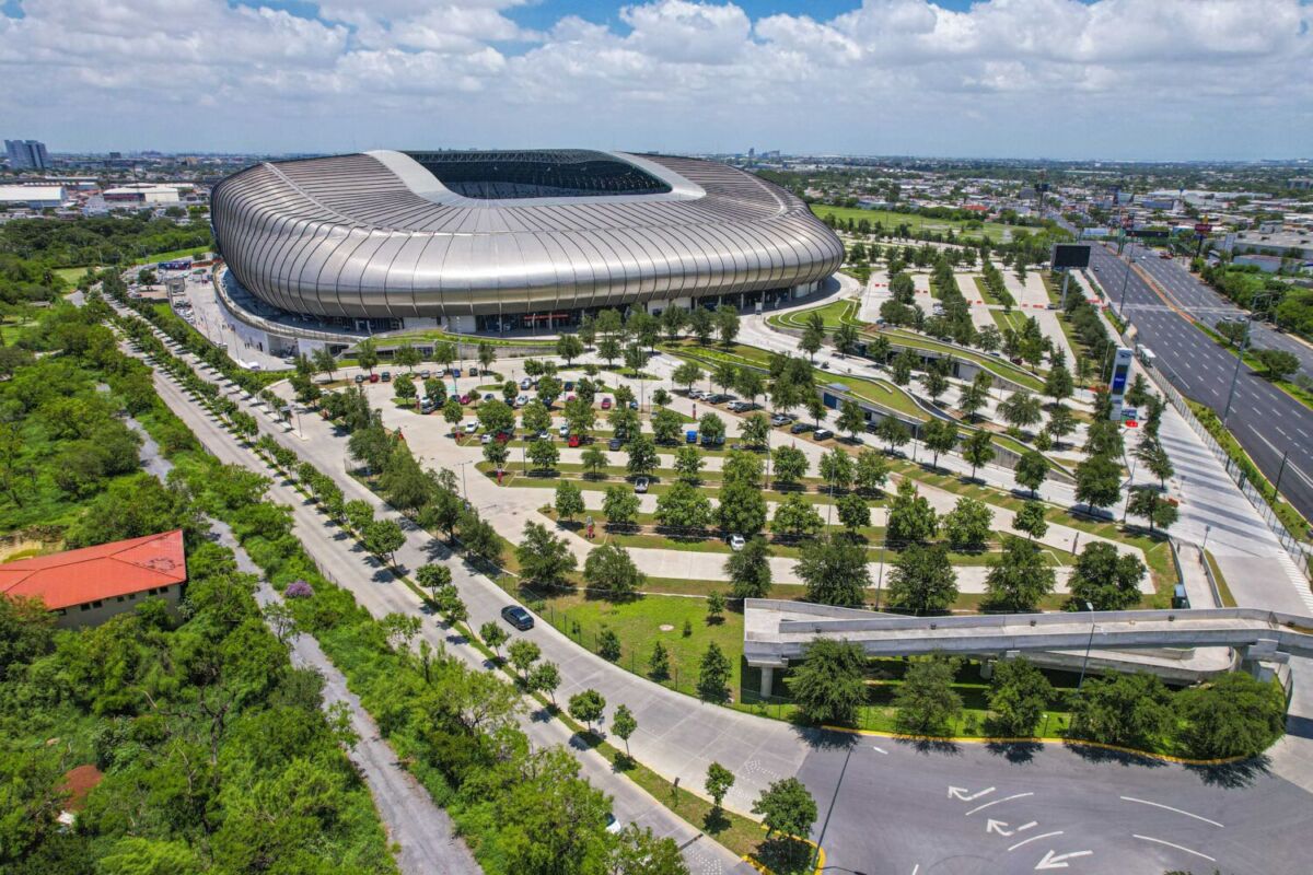 Vista aérea del Estadio BBVA en el Parque La Pastora, en Monterrey 