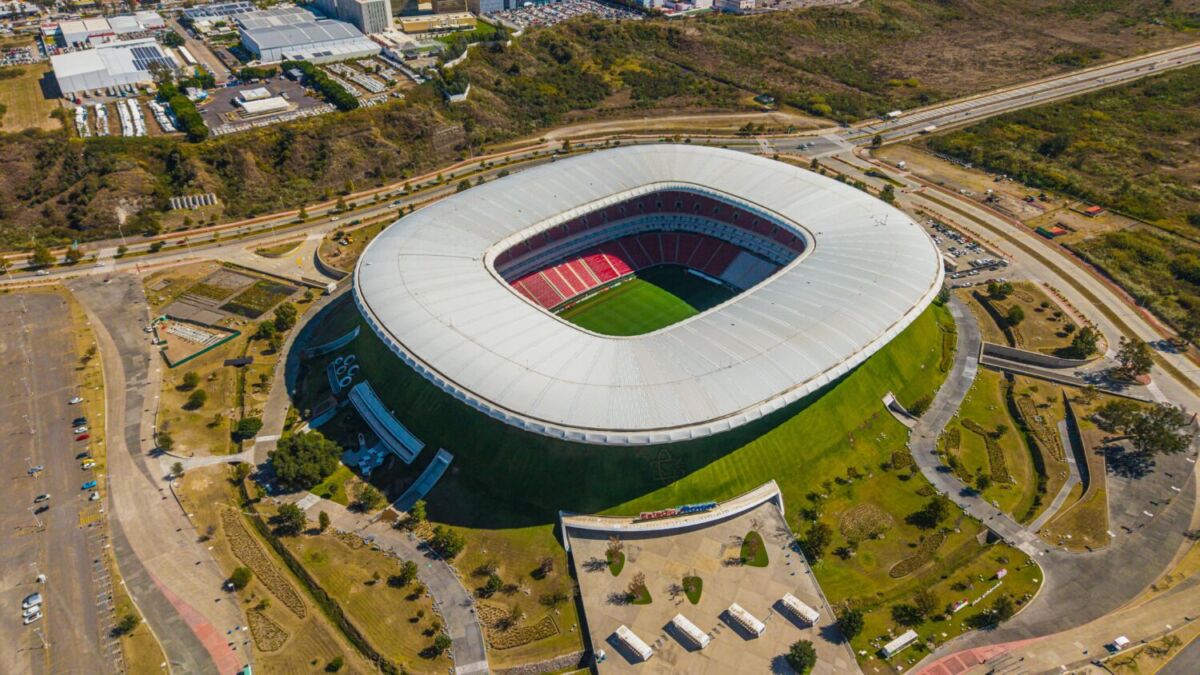 Vista aérea del Estado Akron en Guadalajara, Jalisco