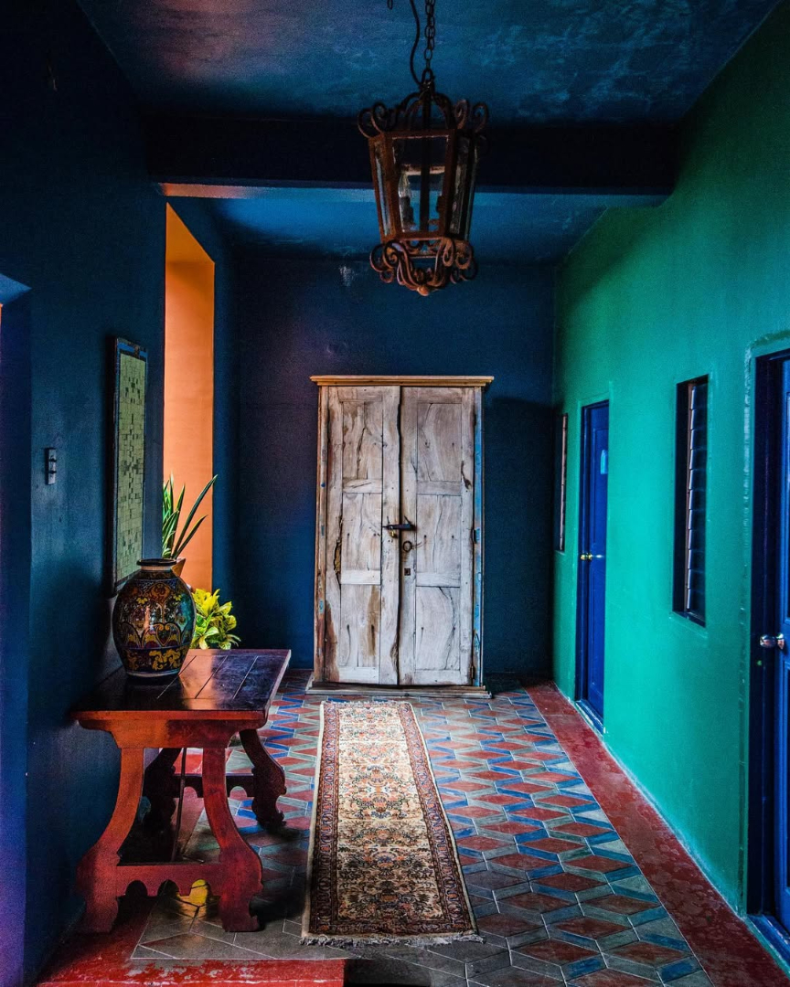 leyenda hotel california, todos santos baja california sur