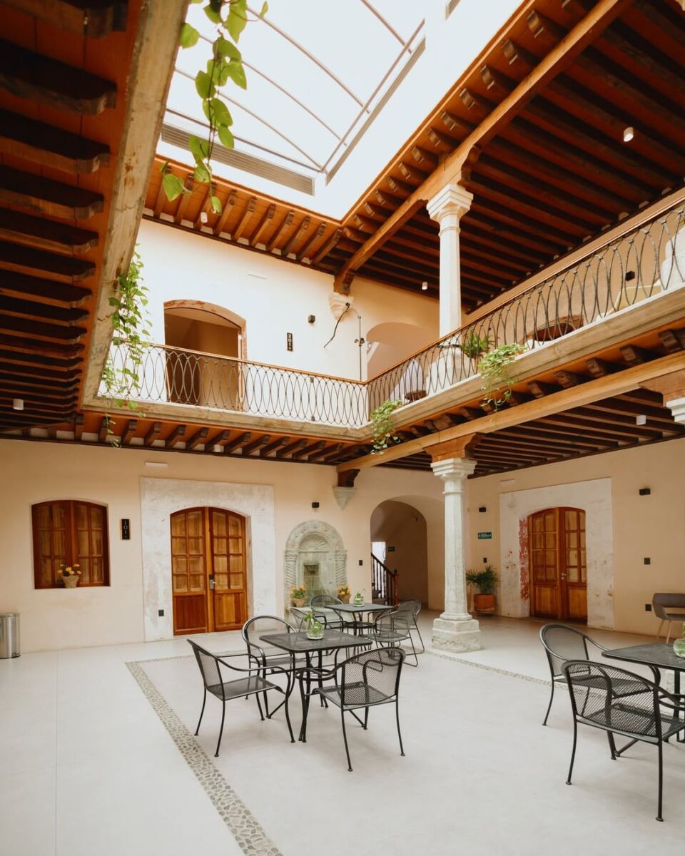 Patio principal del hotel Sauvé Casa Boutique en el centro de Oaxaca 