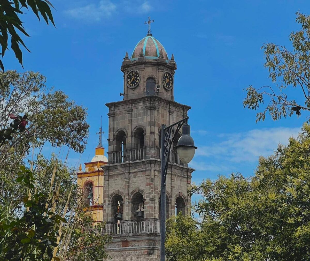 Tortillas de colores, tamales y atole de maíz azul en este Pueblo Mágico de Tlaxcala donde todo sabe más rico 