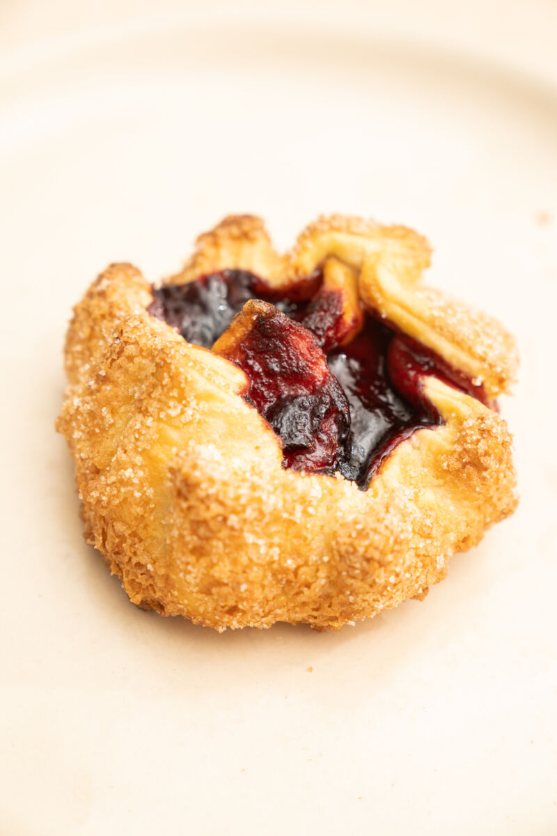 danés de frutos rojos artesanal de marne panadería