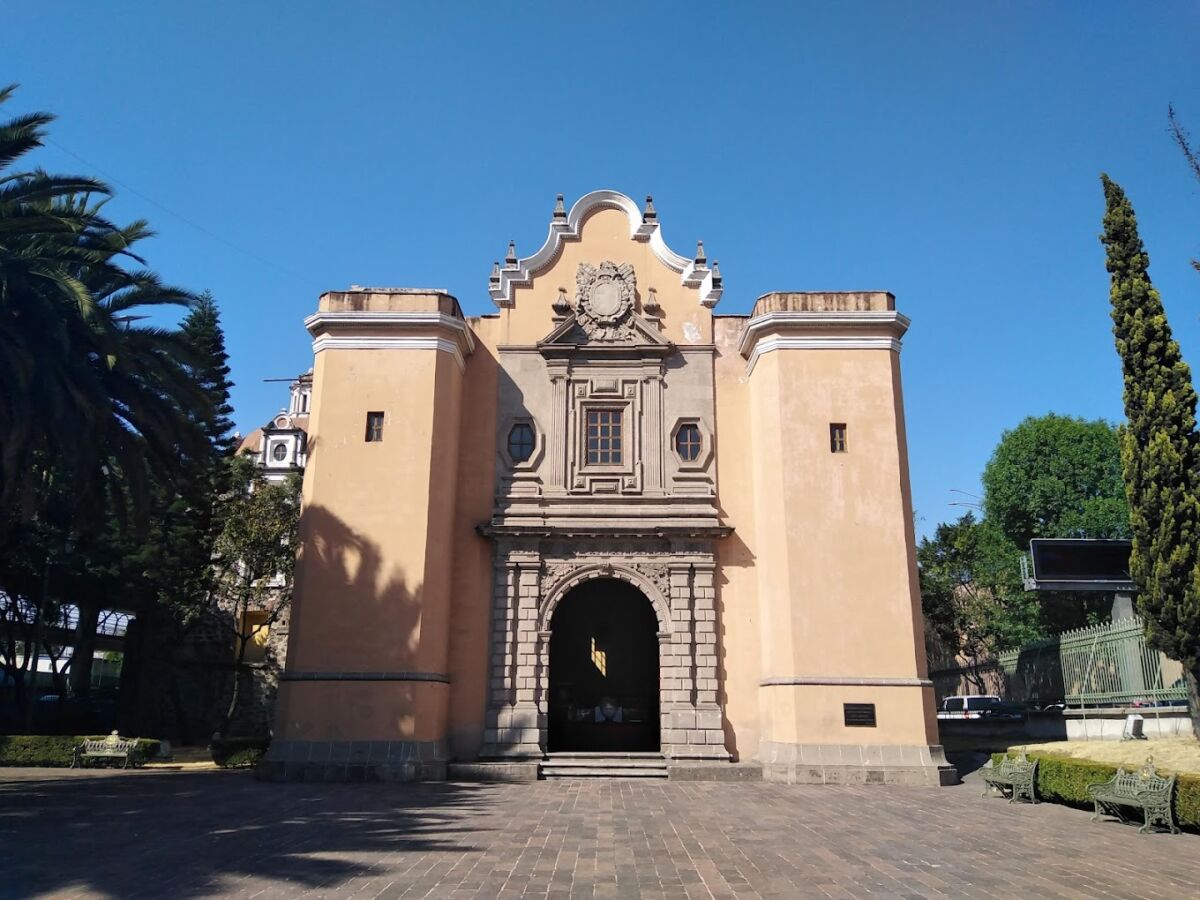 El Museo Nacional de la Cartografía se ubica en el Períferico, muy cerca del Parque Lira 