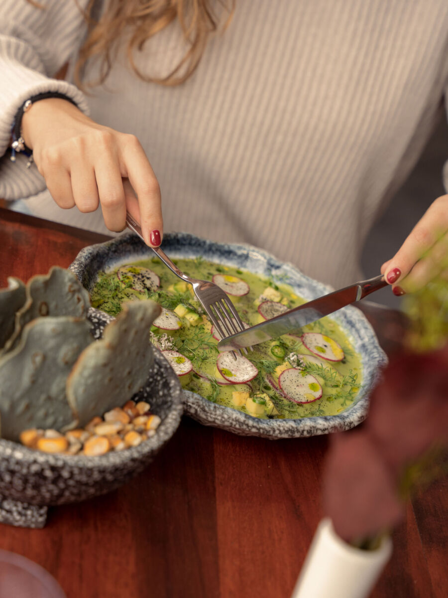Aguachiles para compartir en conchita rooftop