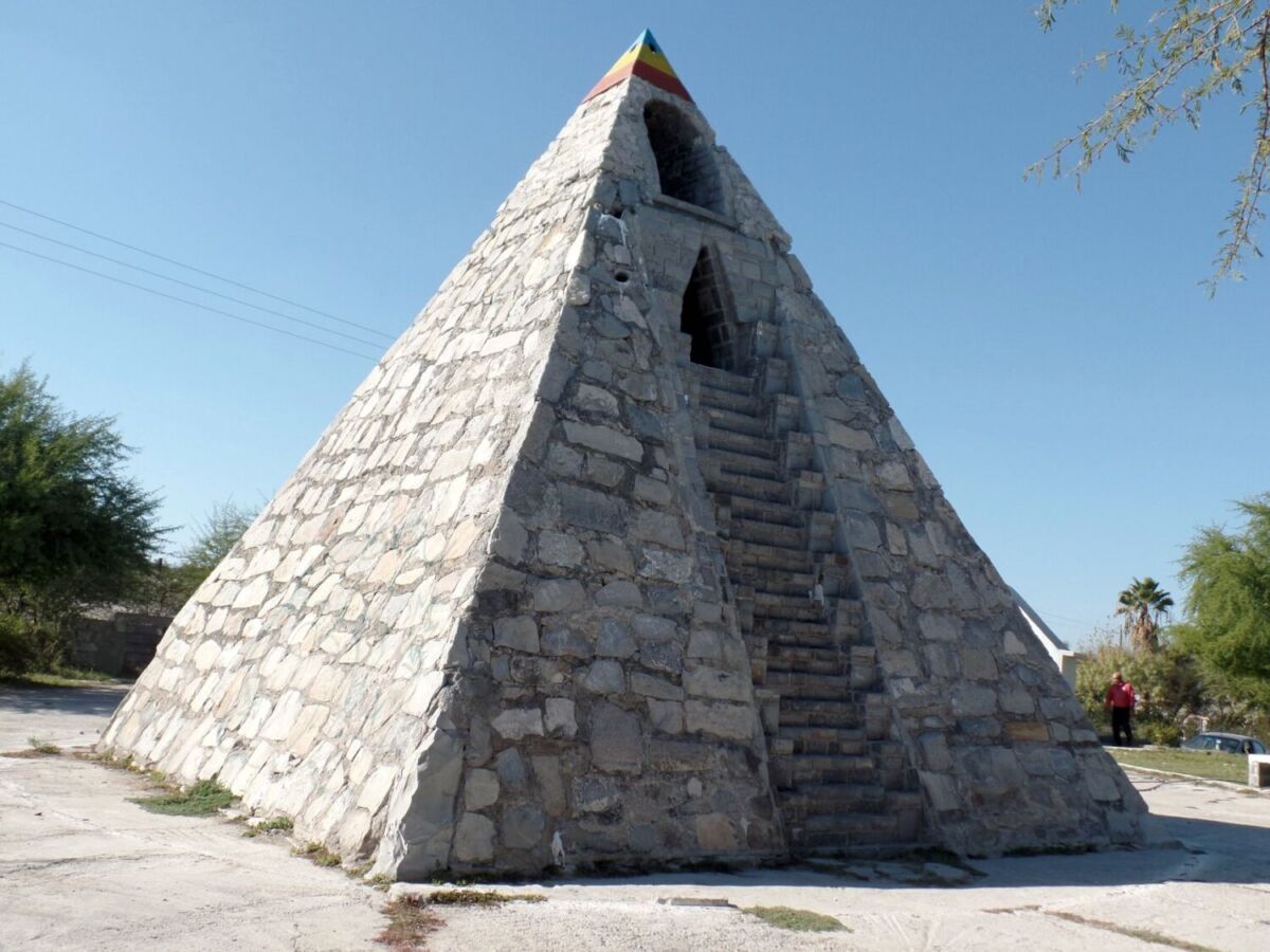 Pirámide de Pozuelos en Coahuila