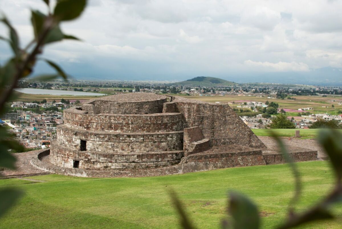 El Templo de Ehécatl‑Quetzalcóatl está dedicado al dios del viento