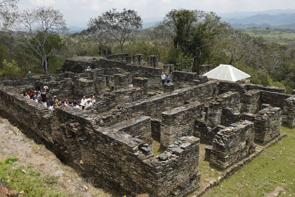 Zona Arqueológica de Toniná en Chiapas