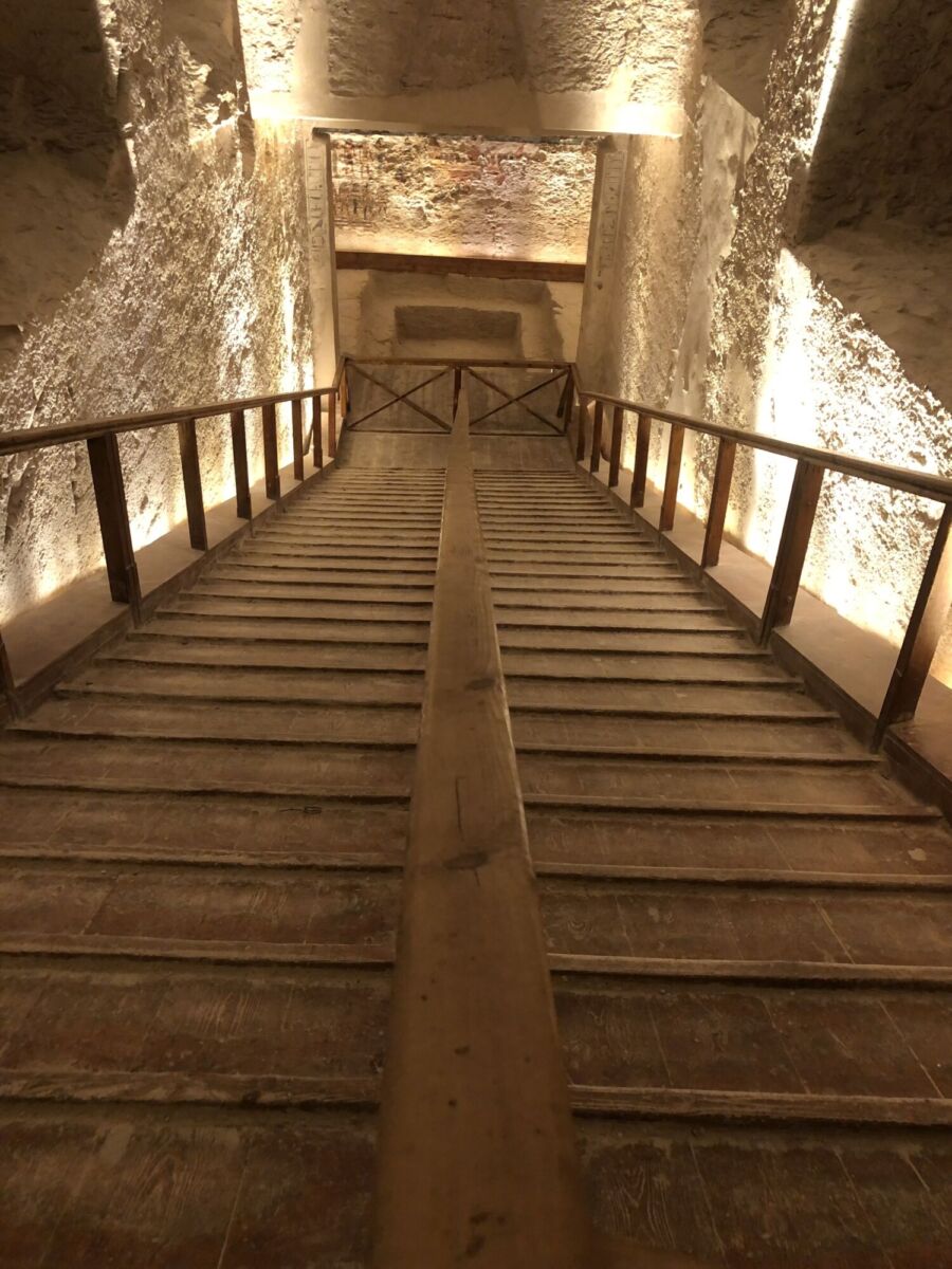 Interior de las pirámides de Egipto.