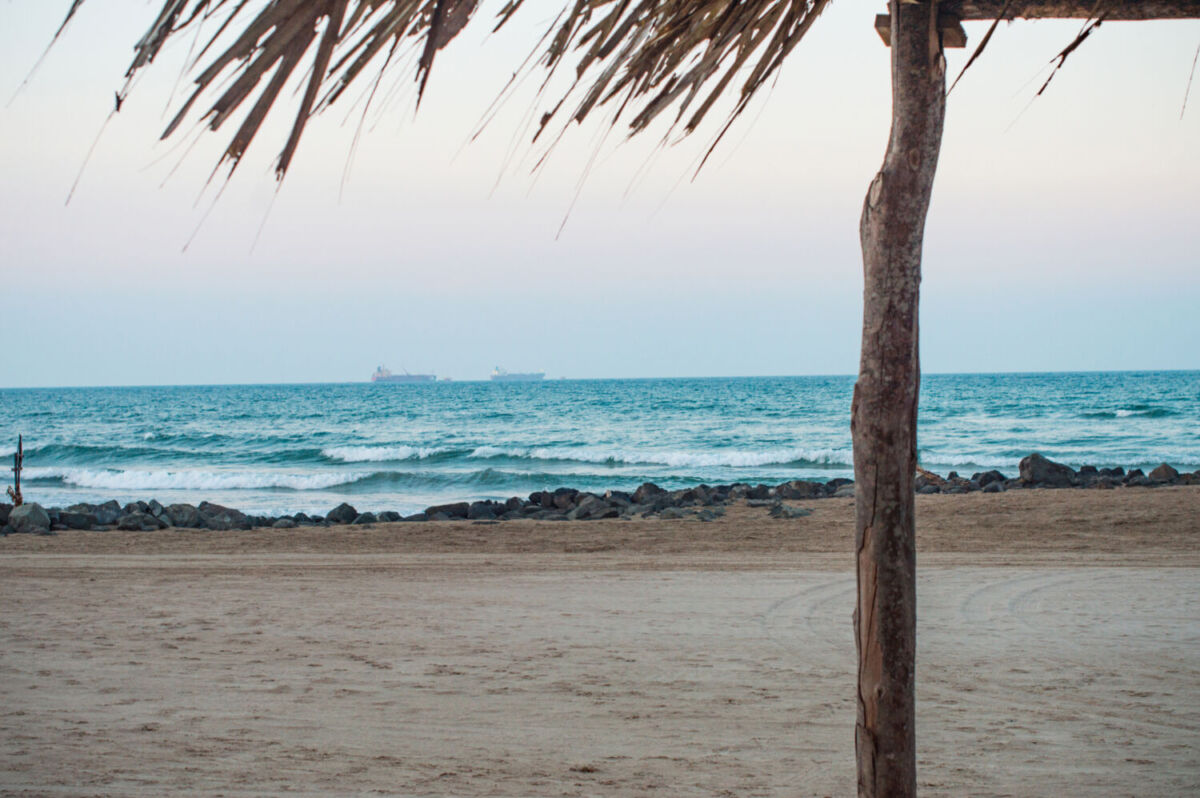 Tuxpan es una playa tranquila de arena suave y dorada 