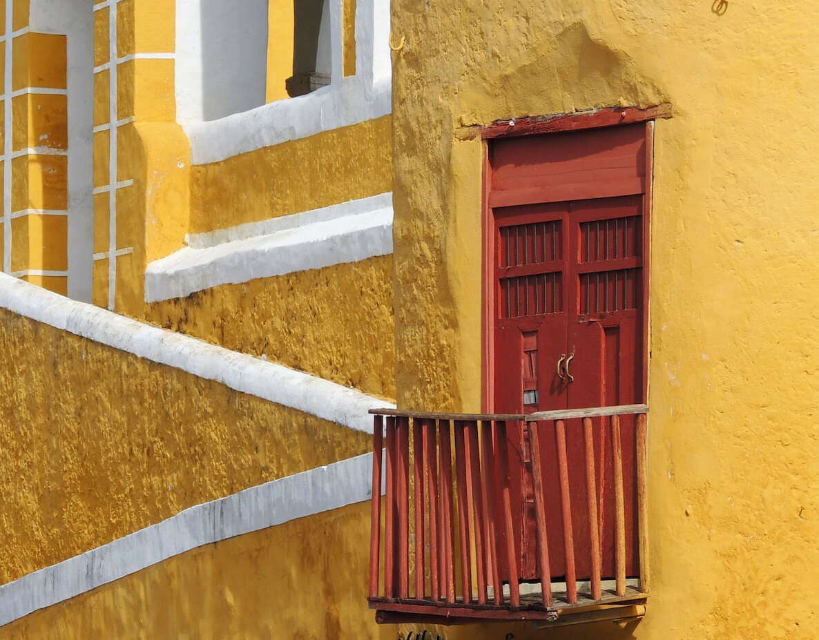 Las ciudades y pueblitos en México donde todas las casas son del mismo color