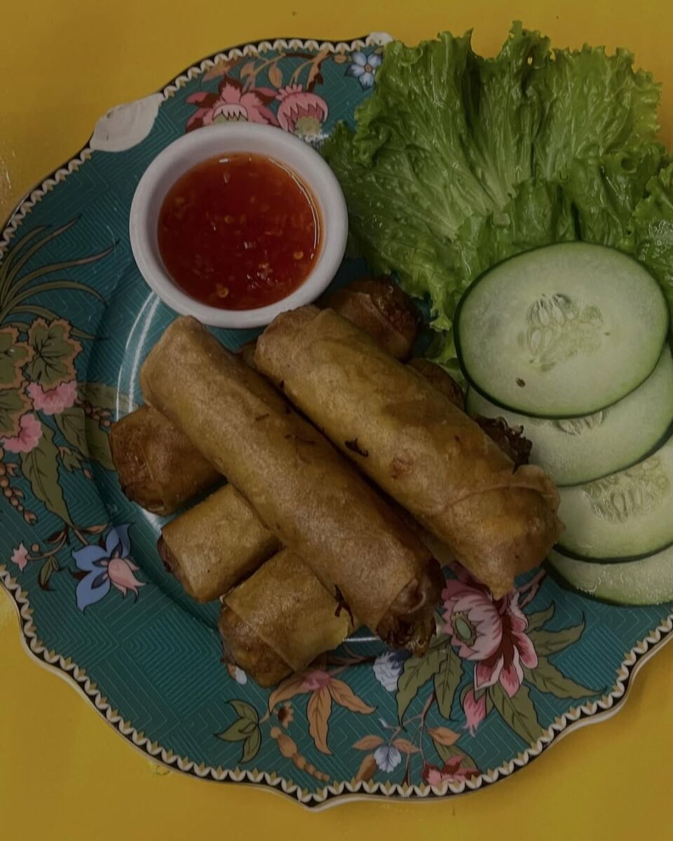 Nane Thai Food 
es un restaurante tailandés en la Roma Norte