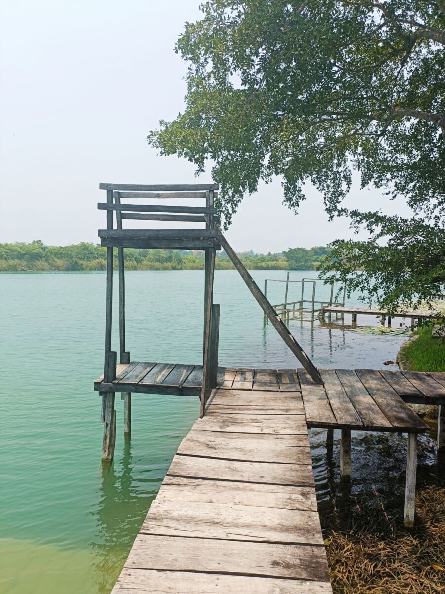 El Río Candelaria nace en Guatemala, en la región del Petén.