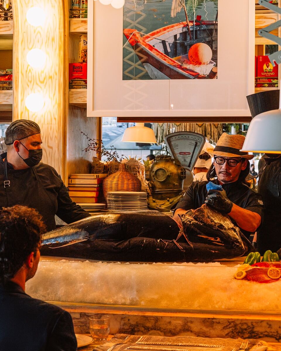 El ronqueo de atún es una técnica milenaria que consiste en el despecie del atún aleta azul