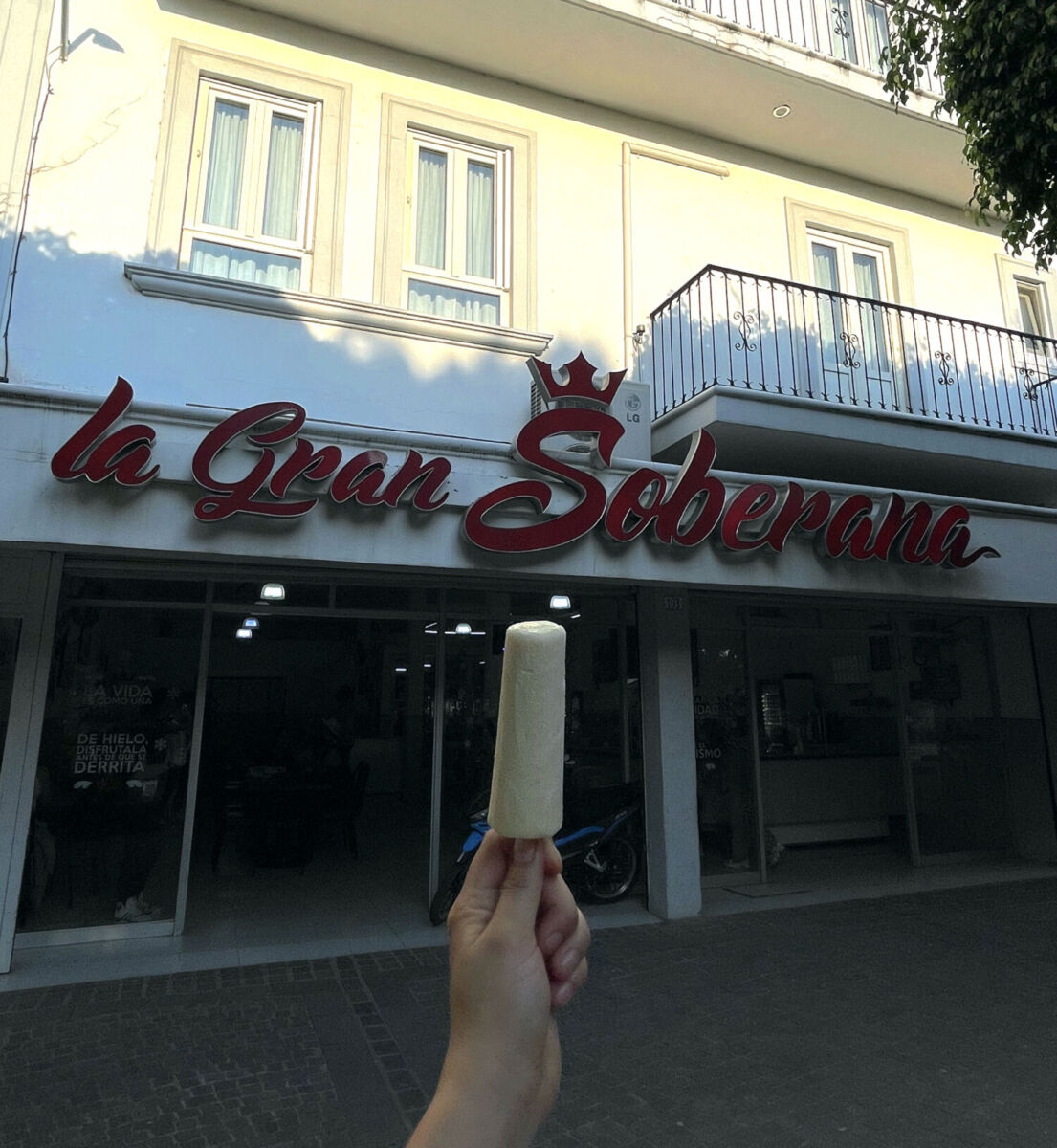 Paleta clásica de vainilla con cajeta de San Francisco del Rincón 