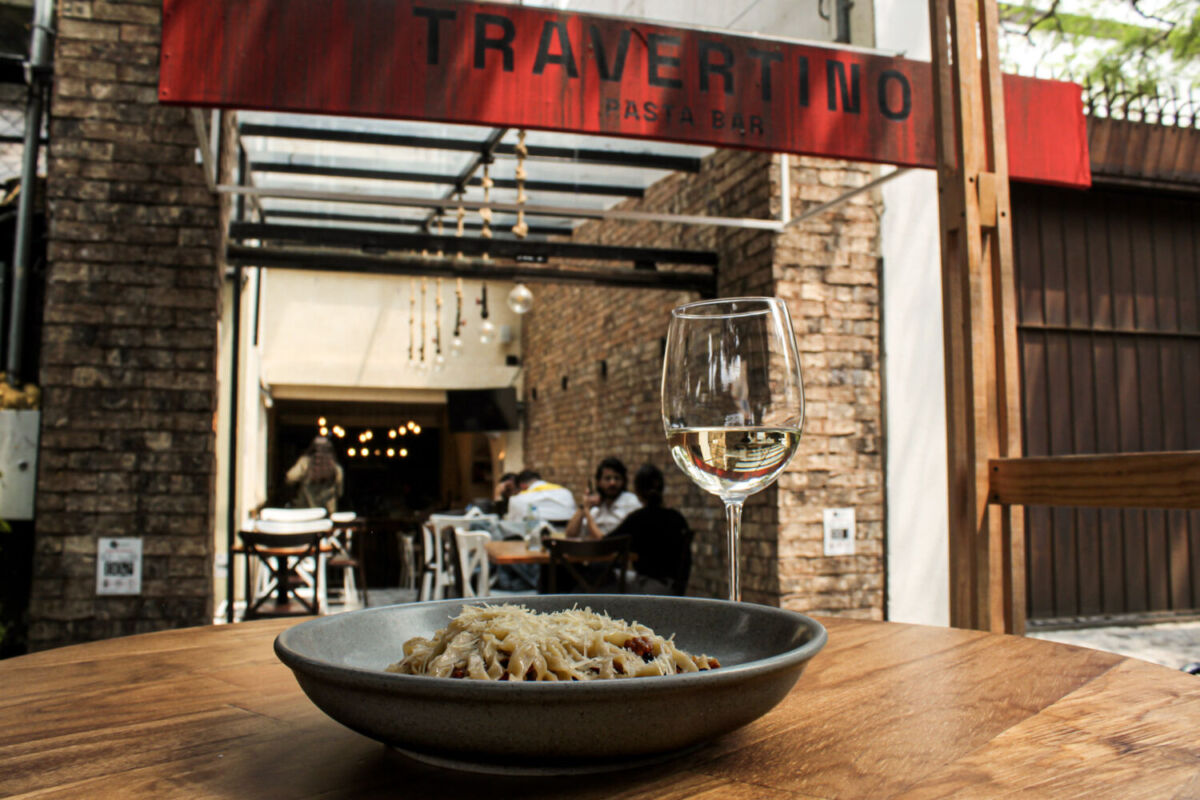 Travertino Pastar Bar está realizando clases de pasta artesanal todos los miércoles y sábados de marzo 