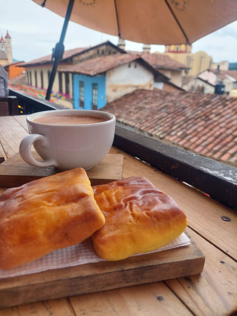 La gente viaja horas para probar el pan de queso que solo hacen en un Pueblo Mágico cerca de la CDMX