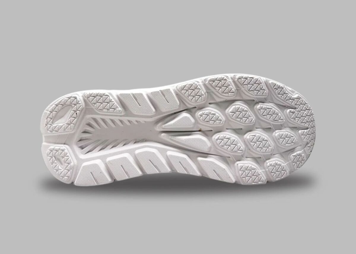 Suela de caucho de los tenis deportivos de Panam Relax 