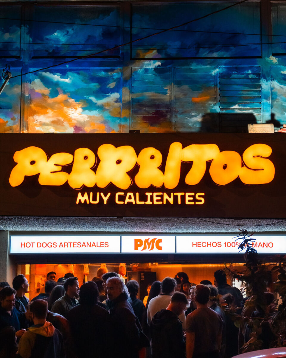fachada perrritos muy calientes en cdmx