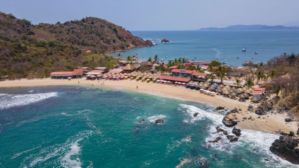 Vista aérea de las Playas de Ixtapa Zihuatanejo 