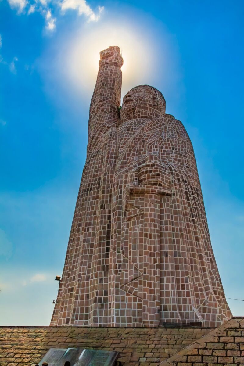 estatua monumento en la Isla de Janitzio 