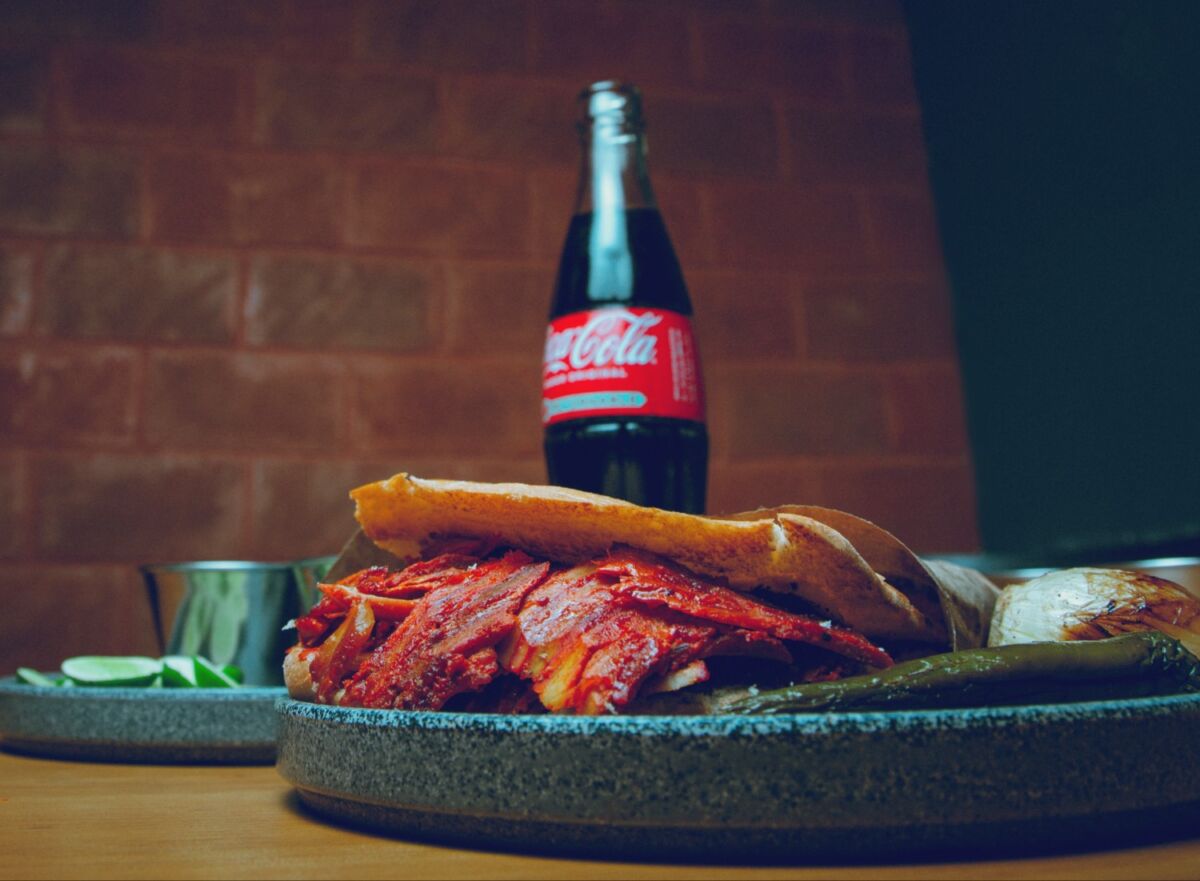 No vuelvo a acompañar mis tacos con Coca: el refresco mexicano que sabe a aguas frescas y no tiene azúcar