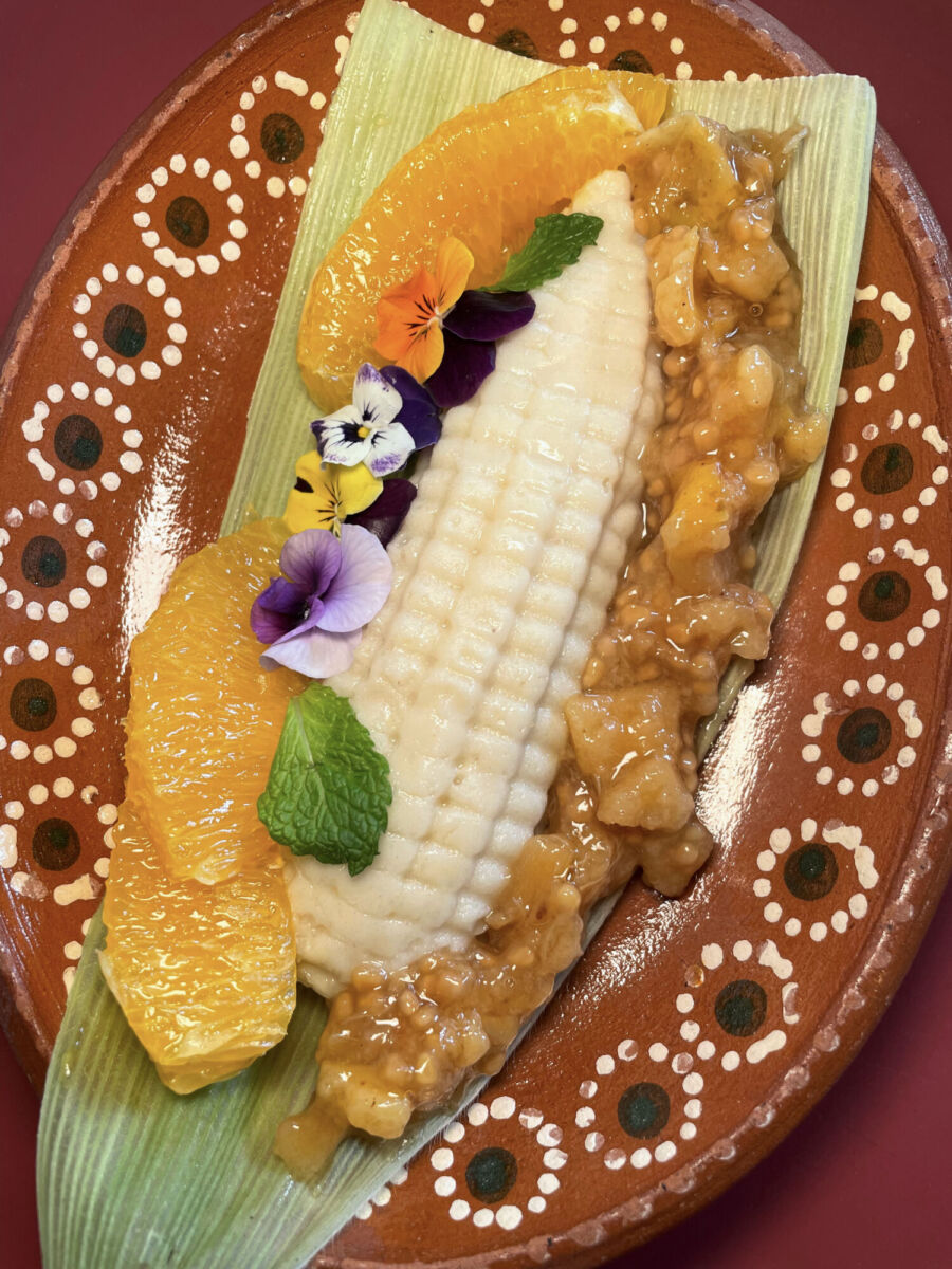 Mazorquita, tamal colado con mermelada