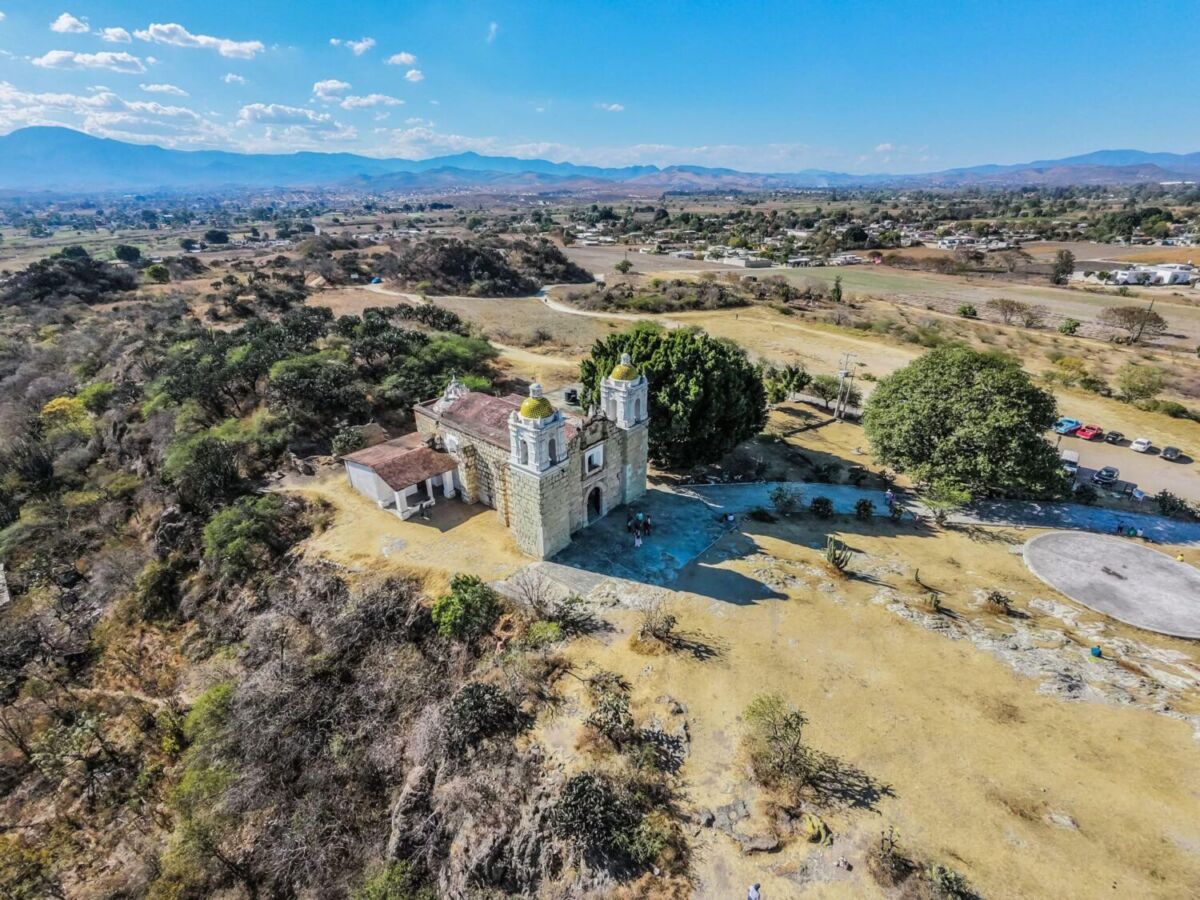 Vista panorámica del Santuario de las Peñitas en Reyes Etla 