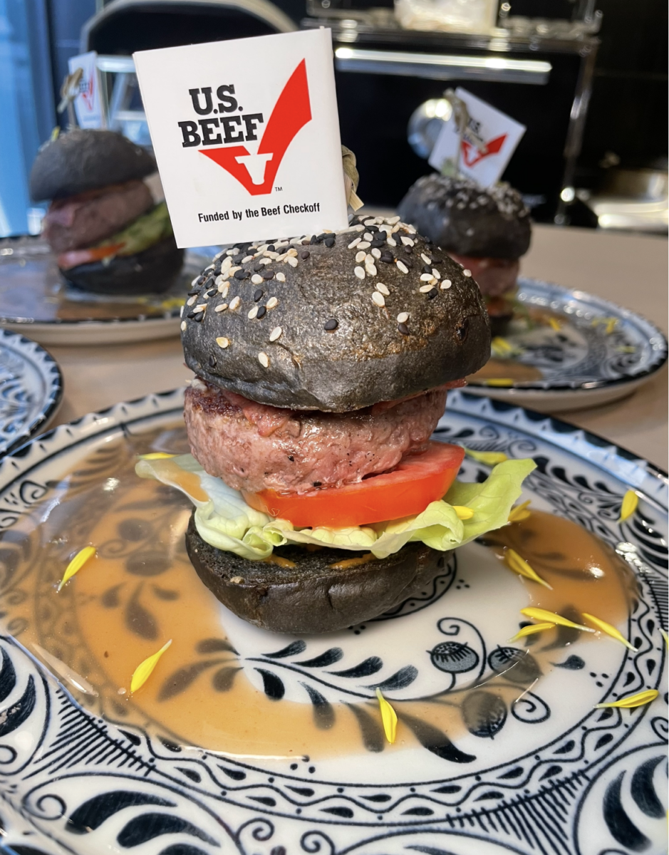 Hamburguesa de carne americana del restaurante Fónico 