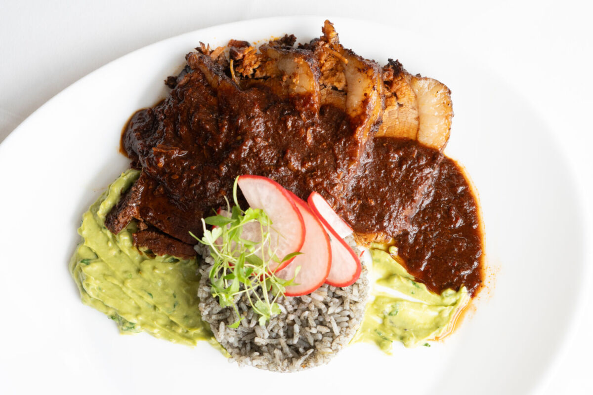 Plato con carne americana y arroz 