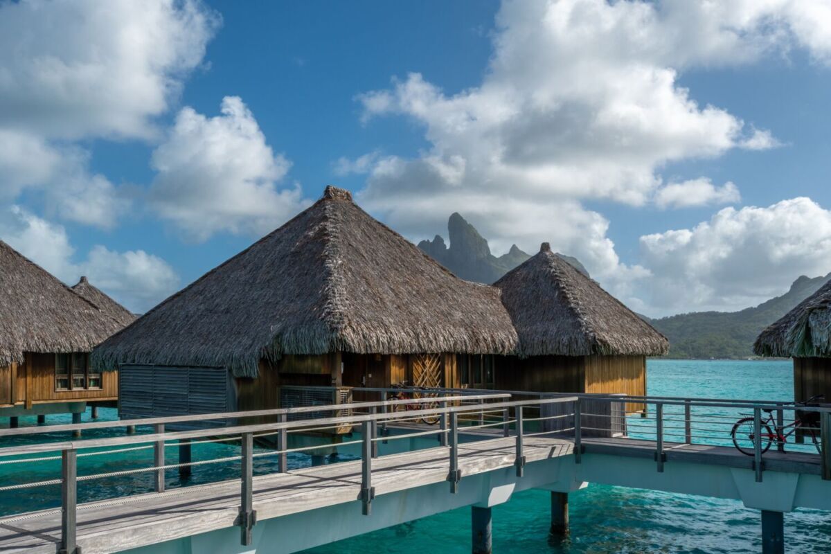 Bungalows de lujo sobre el agua 