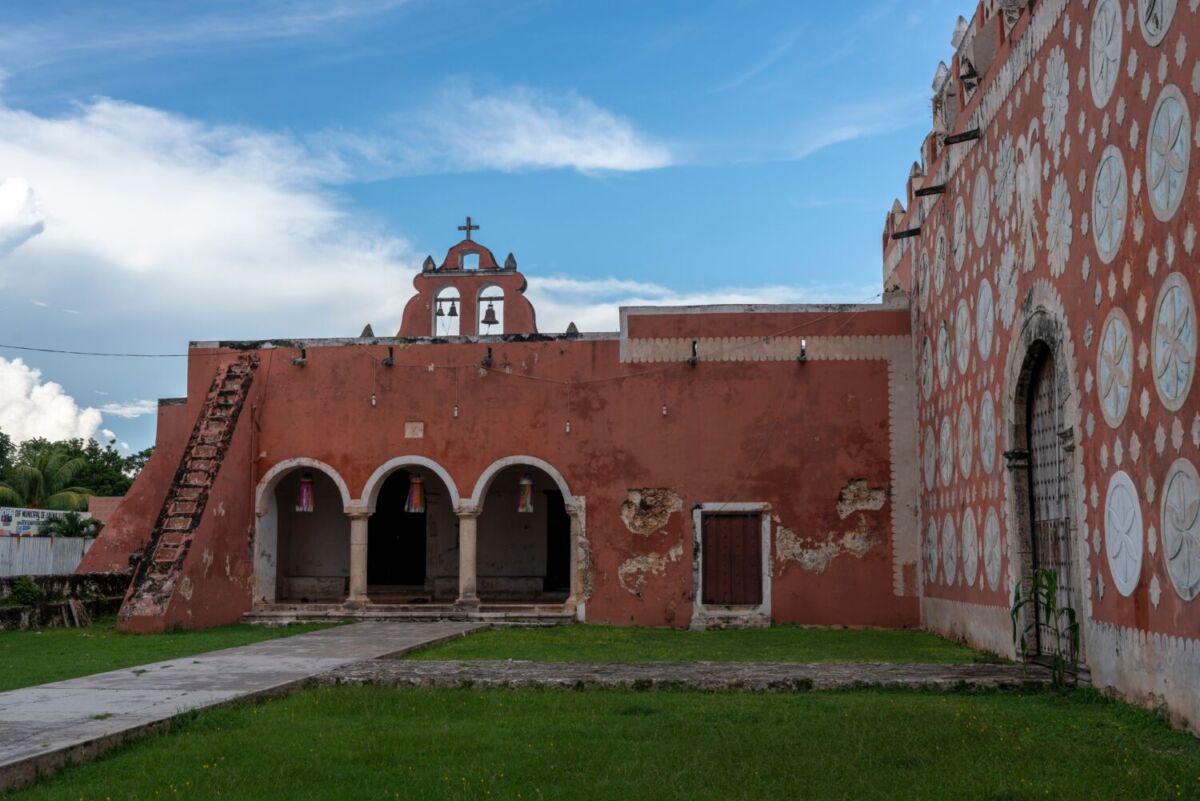 antiguo convento colonial 