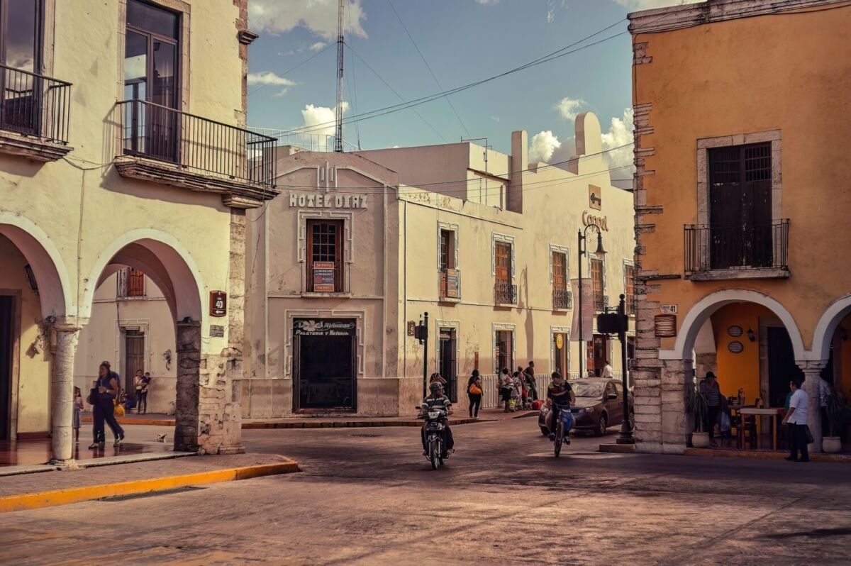 El pueblo chiquito con un cenote en pleno centro histórico, calles adoquinadas y casitas coloridas