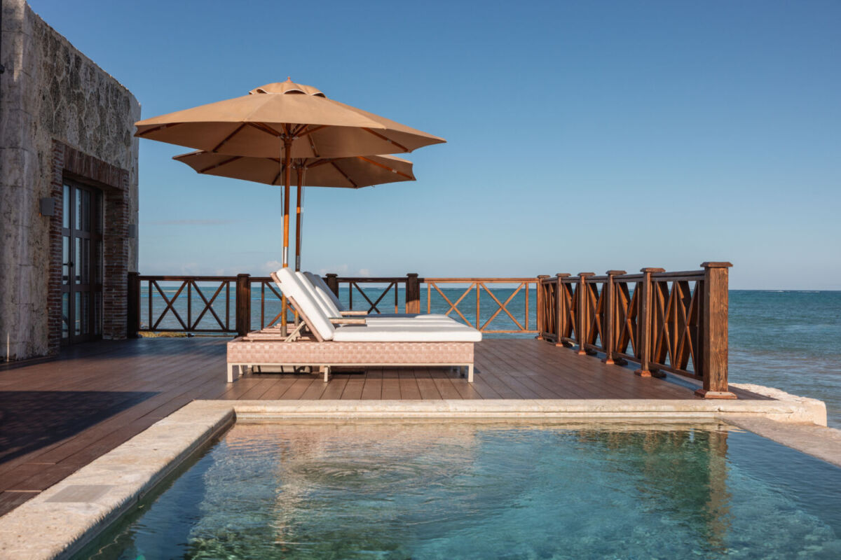 Viajé por $0 pesos a Punta Cana y me hospedé en un hotel con 11 restaurantes y albercas frente al mar