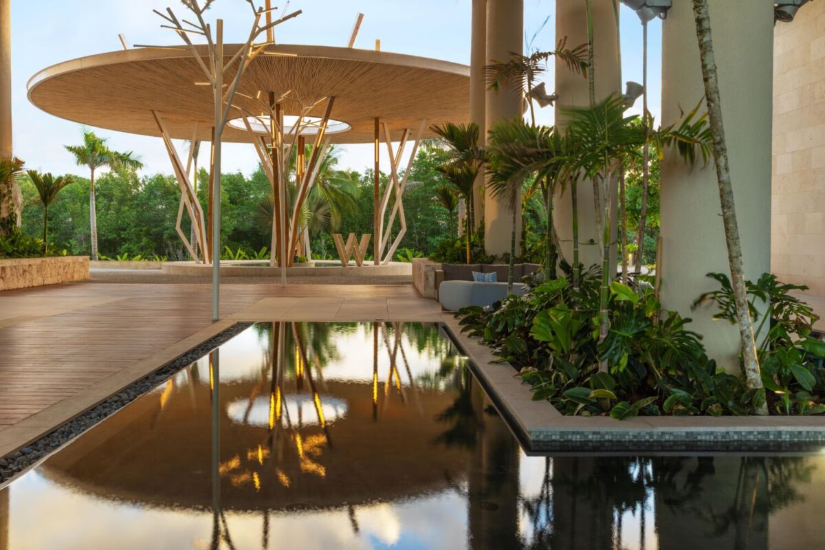 lobby del hotel W Punta Cana 