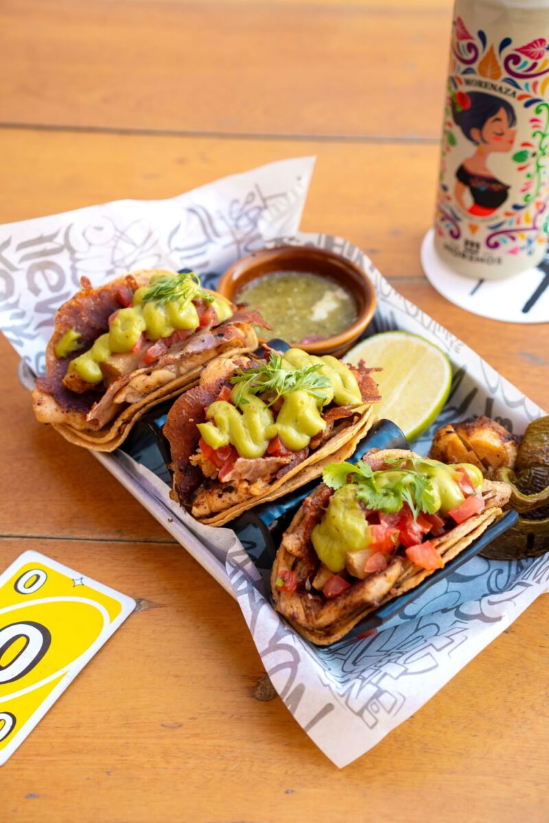 Tacos de pollo a la plancha en Wooftop Condesa