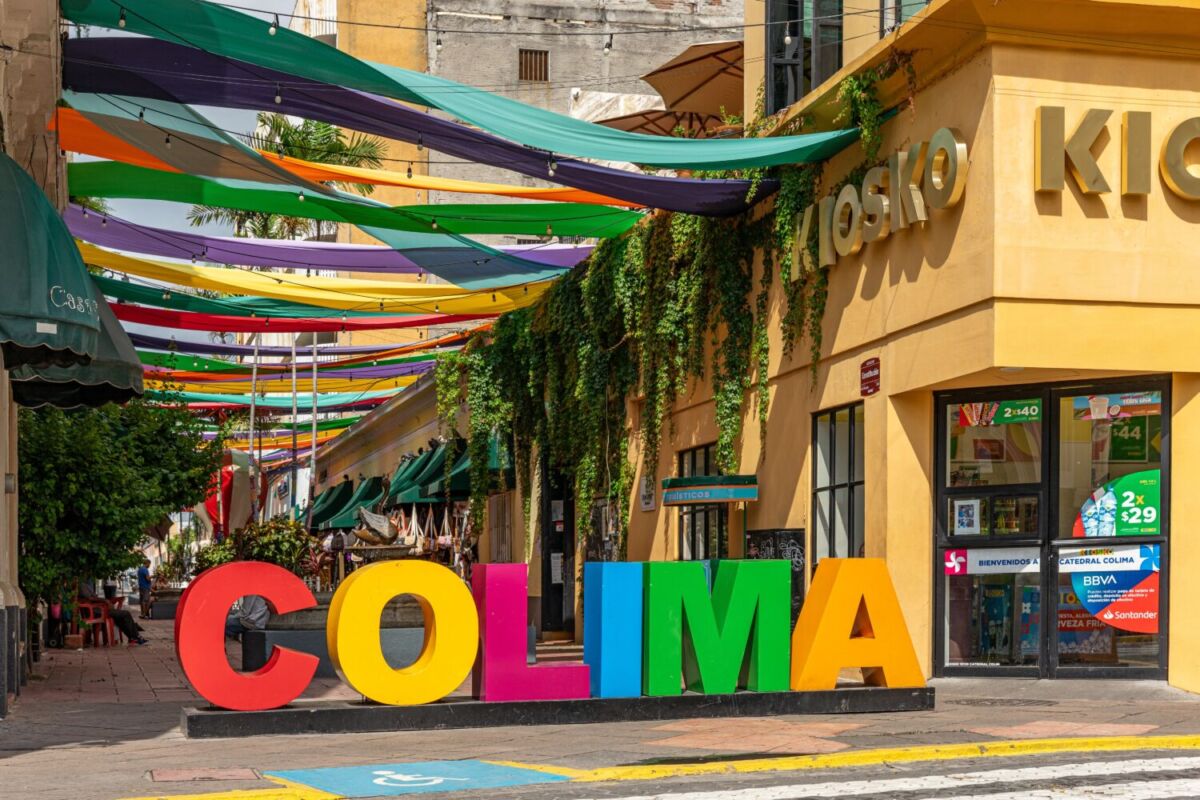 corredor peatonal en Colima 