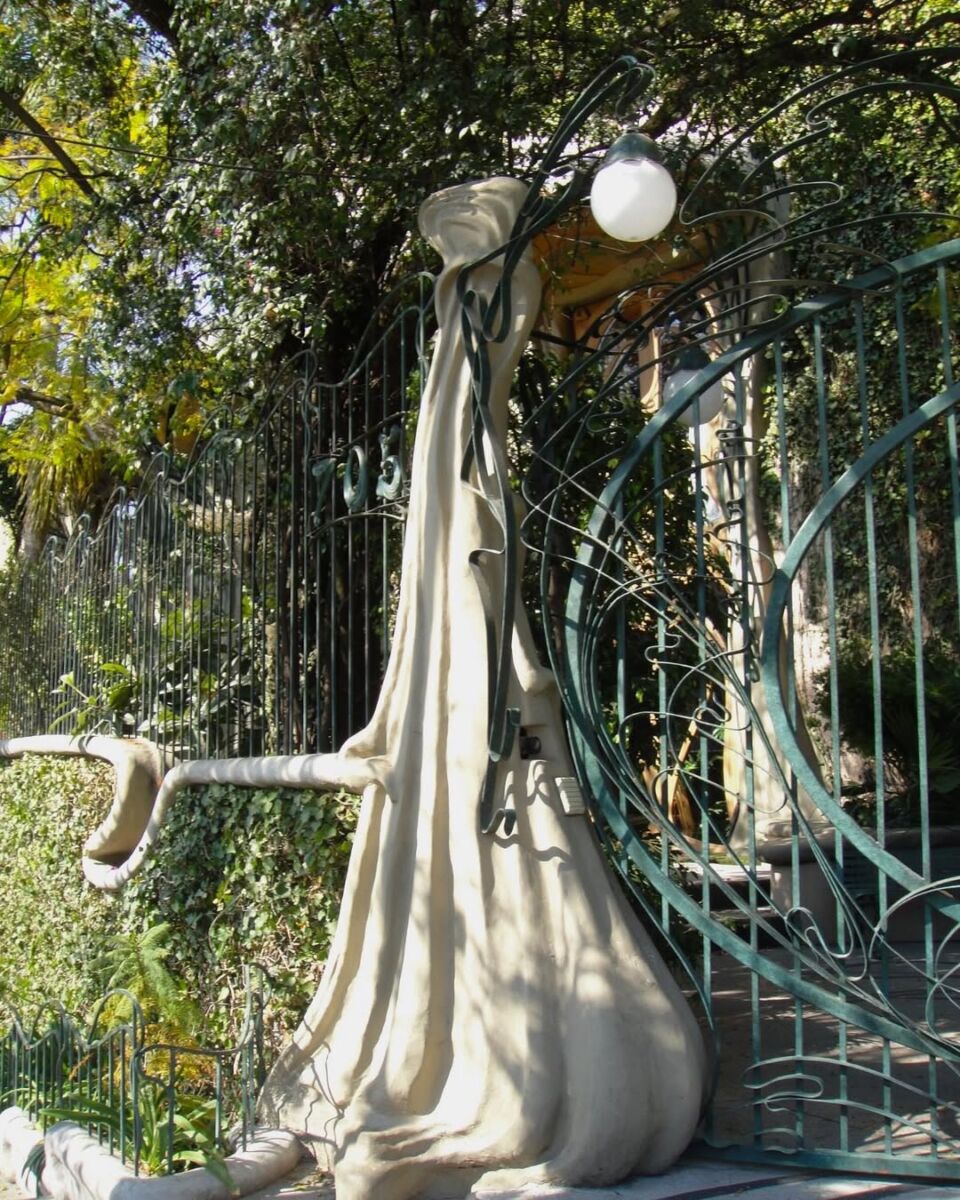 Detalle de estilo Art Nouveau en una casa de la CDMX