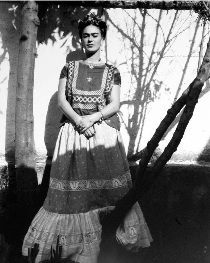 foto vieja de Frida Kahlo