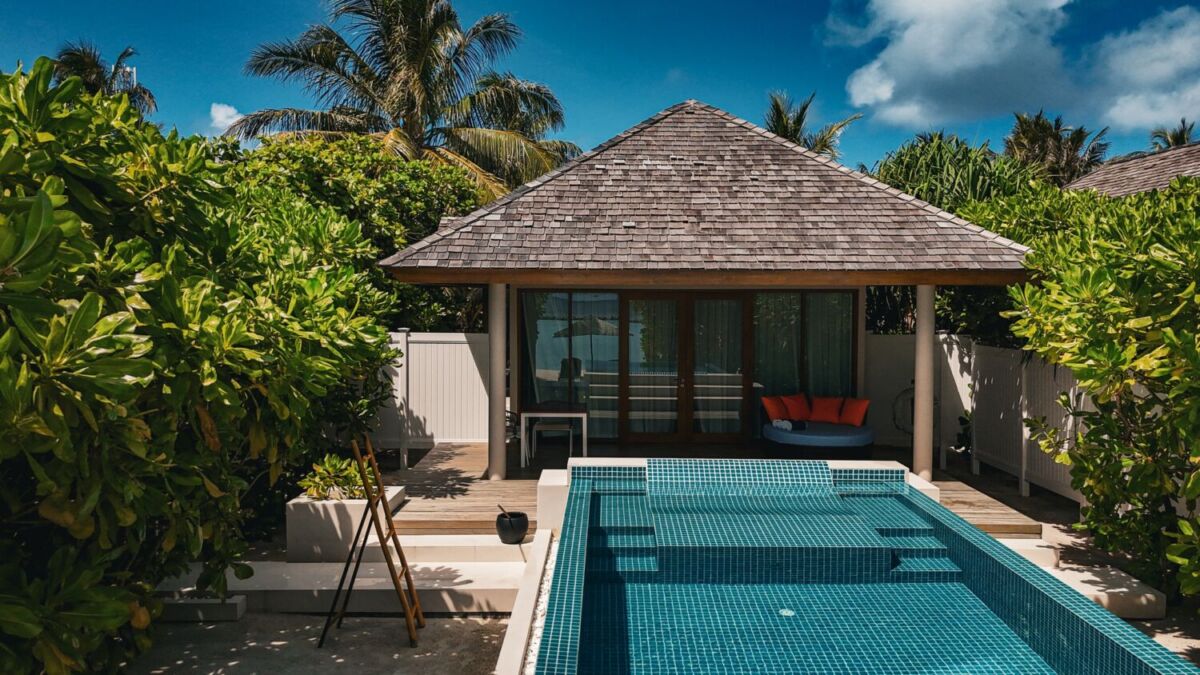 piscina privada en una Illa 